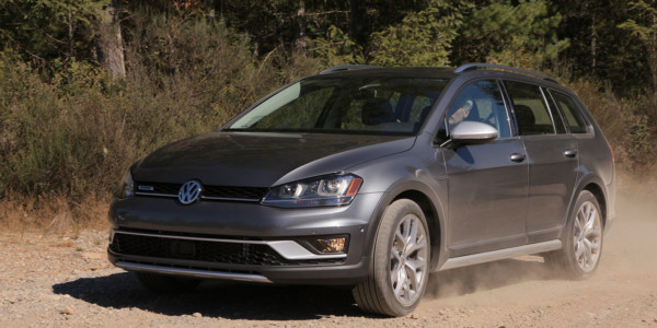 2017 Volkswagen Golf Alltrack(9000)